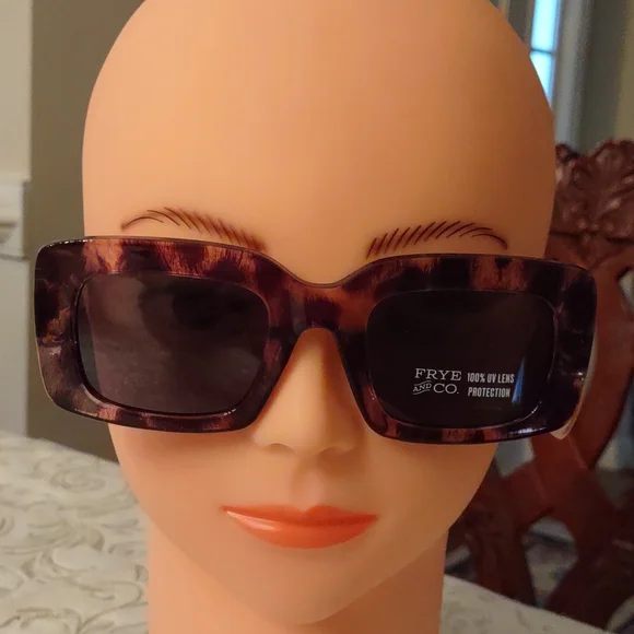 Frye & Co. Style DG901 Sunglasses Gianfranco Ferre GF65901 main image 4